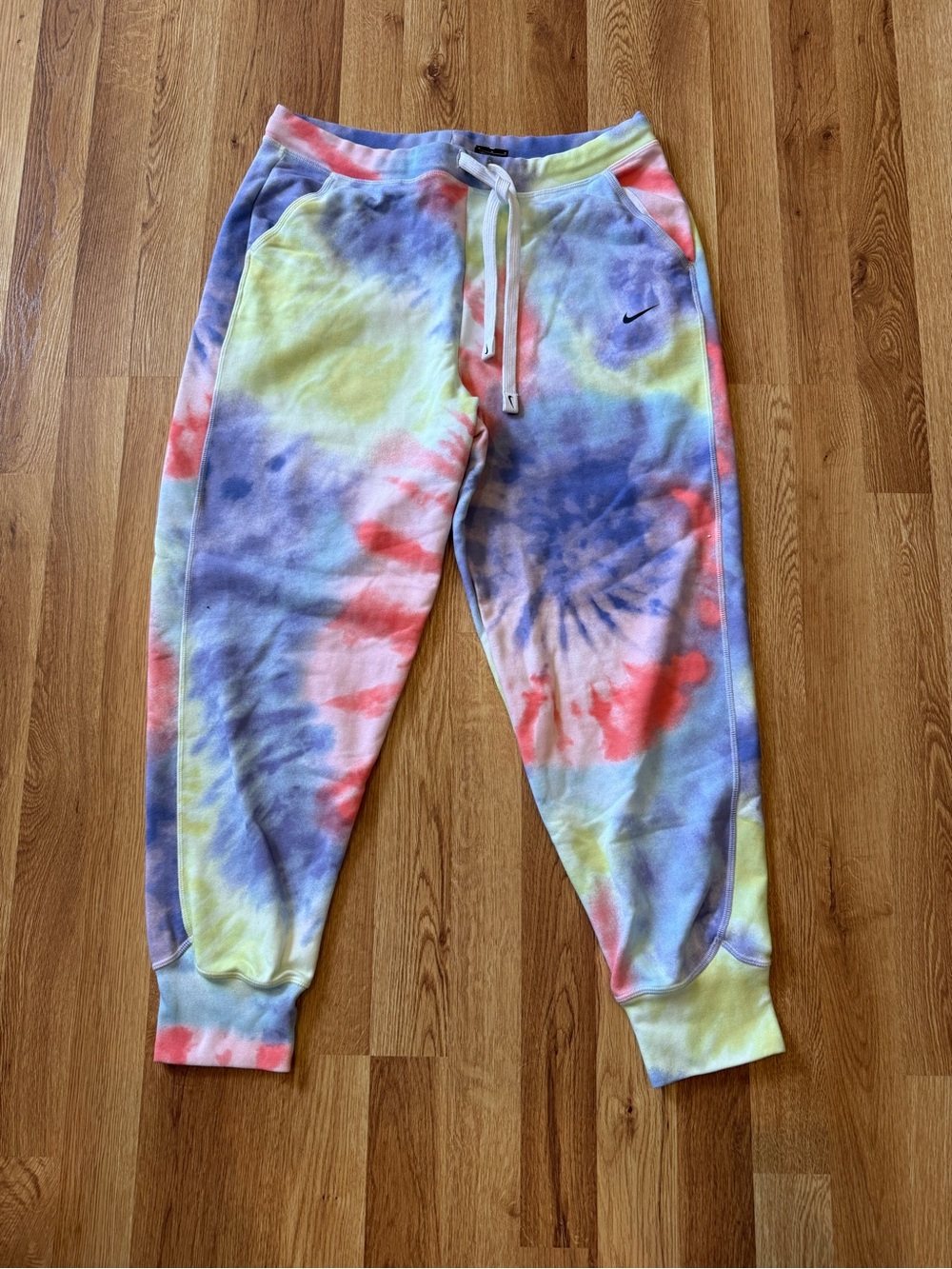 Womenβs Nike Dri-Fit Tye Dye Sweatpant